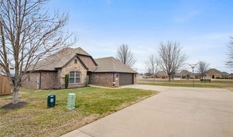 4002 SW Flatrock Cv, Bentonville, AR 72713