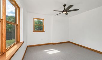 31 Cave Mountain Rd, Bartlett, NH 03812