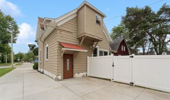 1325 N ONEIDA St, Appleton, WI 54911