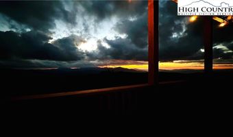 147 Sugar Hl 27 D, Banner Elk, NC 28604