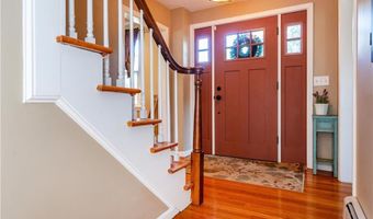 471 N Quidnessett Rd, North Kingstown, RI 02852