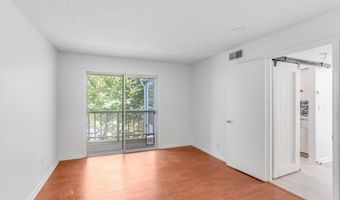 1008 Glenleaf Dr, Peachtree Corners, GA 30092