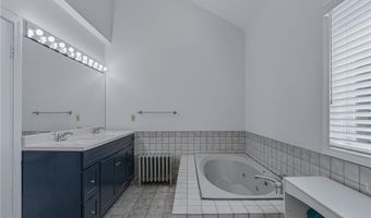 1175 Lonsdale Ave, Lincoln, RI 02865