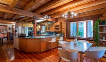 28581 Navarro Ridge Rd, Albion, CA 95410