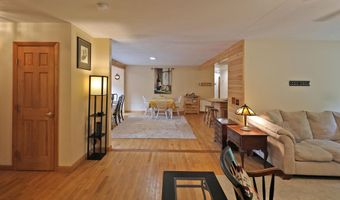 289 Algerie Rd, Becket, MA 01223