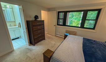 466 Greenbush Rd, East Greenwich, RI 02818