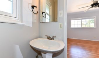 2348 Nordyke Ave, Santa Rosa, CA 95403