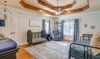 203 E 7th St, Weatherford, TX 76086