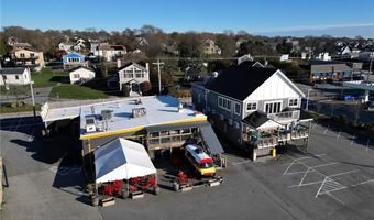 116 Aquidneck Ave, Middletown, RI 02842