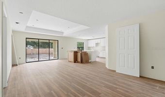 518 BENNETT St, Auburndale, FL 33823