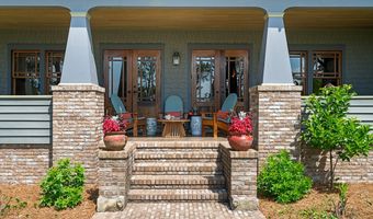 25 17th St, Apalachicola, FL 32320
