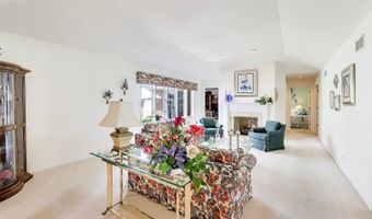 1819 N Normandy Ct, Arlington Heights, IL 60004