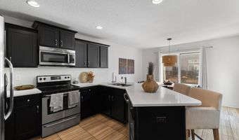 2231 NW Chapel Ln, Ankeny, IA 50023