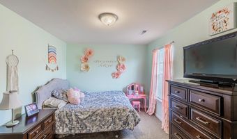 273 Bridgeport Rd, Boiling Springs, SC 29316