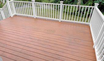 6 Westchester Dr, Albany, NY 12205