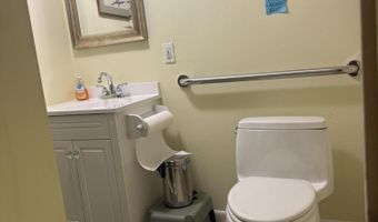 363 Mount Hope Ave, Bangor, ME 04401