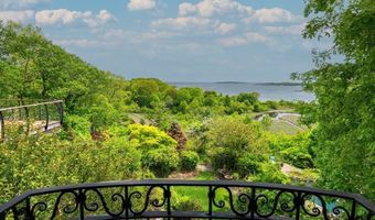 965-973 Hale St, Beverly, MA 01915
