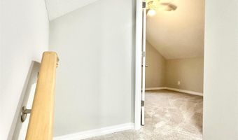 1411 S VanBuren St, Auburn, IN 46706