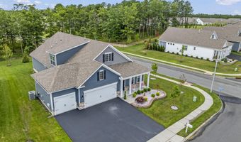 37 Black Bear Dr, Barnegat, NJ 08005