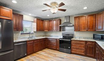 2089 Pike Pond Rd, Alford, FL 32420