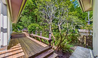 94 California Ave, Arcata, CA 95521