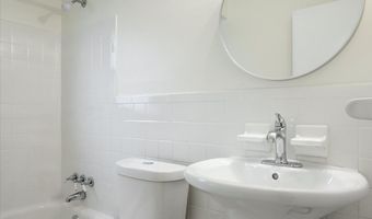 9250 Rosedale Blvd, Allen Park, MI 48101