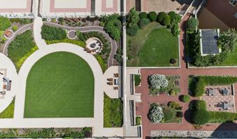 360 W Washington Ave 1204, Madison, WI 53703