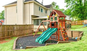 3760 Mashie Ct, Acworth, GA 30101