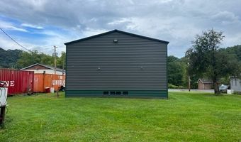 139 Third St, Beaver, WV 25813