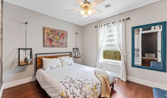 13 Greenridge Ln, Bentonville, AR 72712