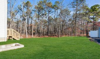 293 Trenton Ave N, Bayville, NJ 08721