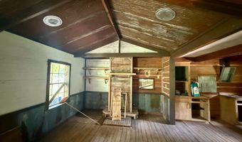 1581 Ms-528, Bay Springs, MS 39422