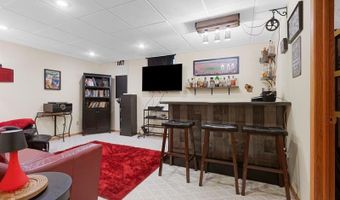 N9166 KERNAN Avenue, Appleton, WI 54915