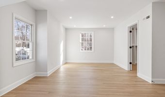 10 Greenwood Ave, Darien, CT 06820