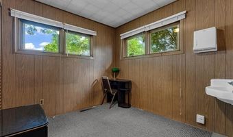 7300 Allen Rd, Allen Park, MI 48101
