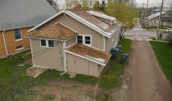 808 Harding St, Belle Fourche, SD 57717