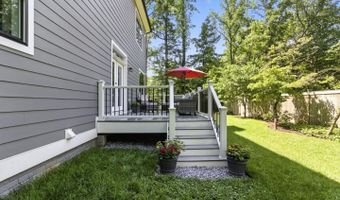 9206 FERNWOOD Rd, Bethesda, MD 20817