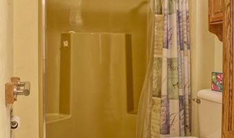 921 W WEILAND Ave, Appleton, WI 54914