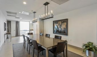 2001 15TH St N 319, Arlington, VA 22201