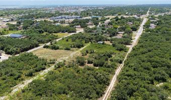 624 N Whitney St, Aransas Pass, TX 78336