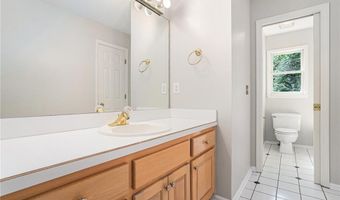 137 Dockside Downs Dr, Woodstock, GA 30189