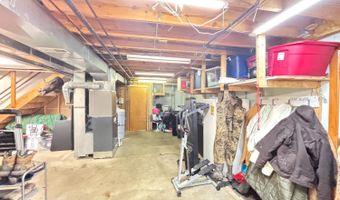 18555 Days Way Ln, Aurora, IN 47001