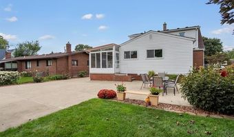 15574 BELLAIRE Ave, Allen Park, MI 48101