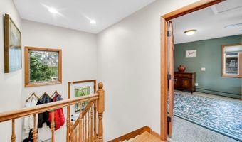 42034 N East Rd, Antioch, IL 60002
