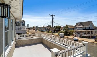 209 Marine St, Beach Haven, NJ 08008