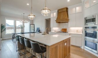 408 Mah Cheta St, Aledo, TX 76008