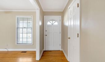 409 Peach Ave, Albertville, AL 35950