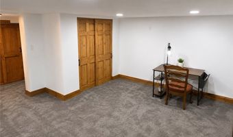1600 Delia Ave, Akron, OH 44320