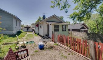 2612 Yager Ave, Alton, IL 62002