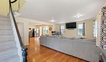 211 S MAIN St, Bridgeville, DE 19933